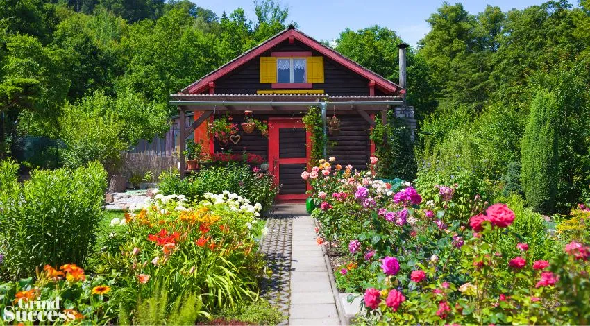 Modern Garden Sauna